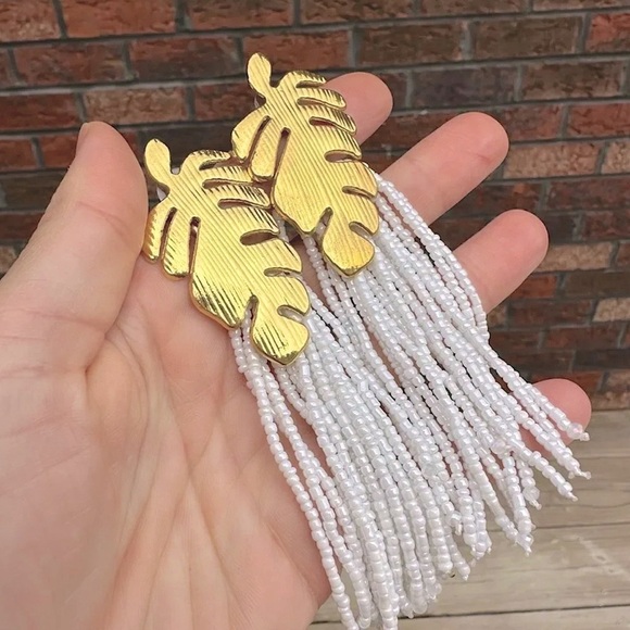 ZARA White Gold TROPICAL LEAF EARRINGS - Picture 5 of 5